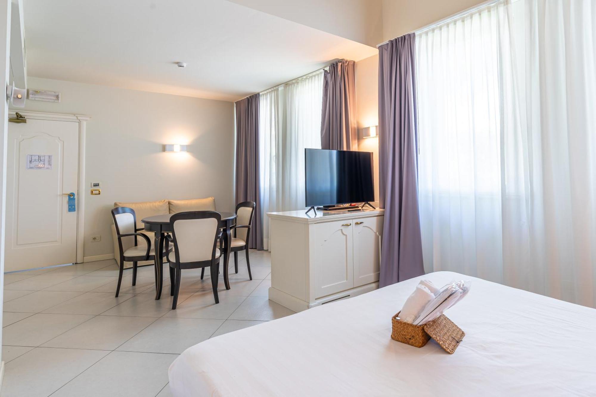 Monastero Resort & Spa 索亚诺·德尔·拉戈 外观 照片